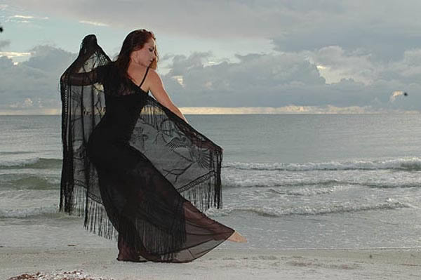 stefan shoot with scarf 3